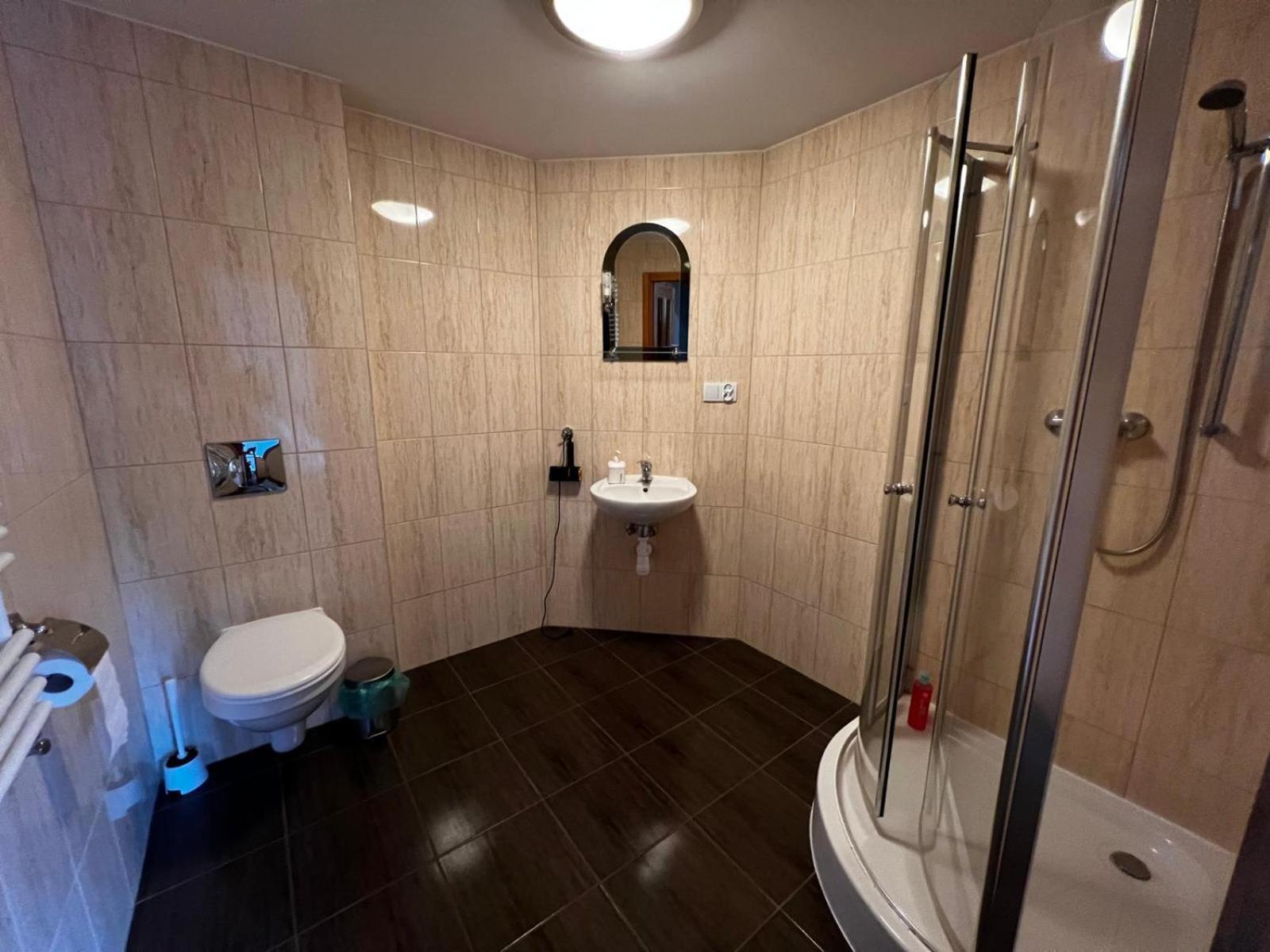 Leonardo Guesthouse Świeradów-Zdrój エクステリア 写真